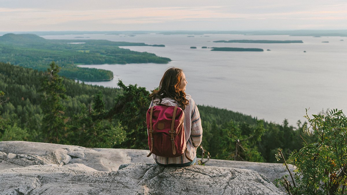 Holiday Club tweet media