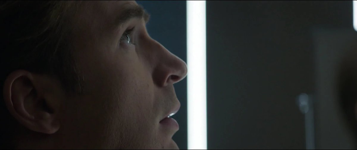 steviecomfort's tweet photo. Avengers: Endgame https://t.co/9e2aSZgLGV