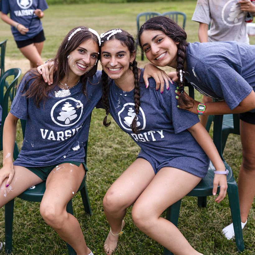 chestnutlake's tweet photo. #TBT to those messy food fights that are really only ever acceptable at summer camp! Who's ready for some good ol' messy fun at Chestnut Lake this summer!? https://t.co/4fc7bhDhkZ