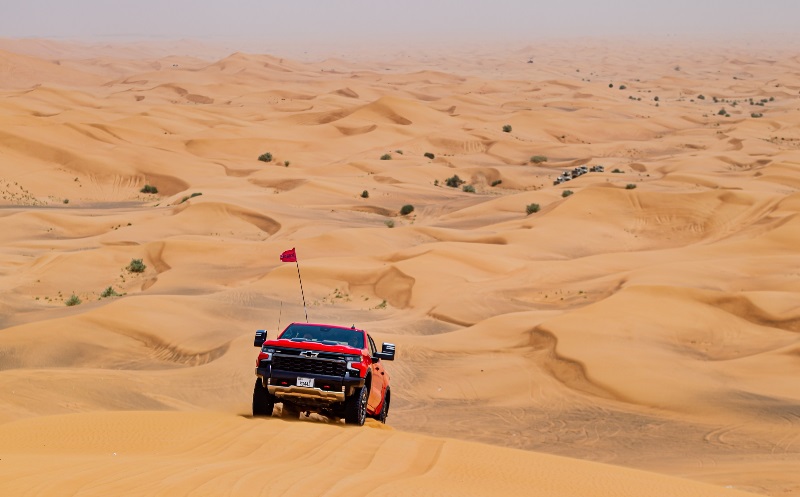 SaudiGear's tweet image. All-New Chevrolet Silverado ZR2 and the All-New GMC Sierra Denali Ultimate MIDDLE EAST, June 2022 – This year, Gene... 
#Chevrolet #ChevroletArabia #Denali #Sierra #Silverado #Corvette #NewCars #News 
saudigears.com/all-new-chevro…