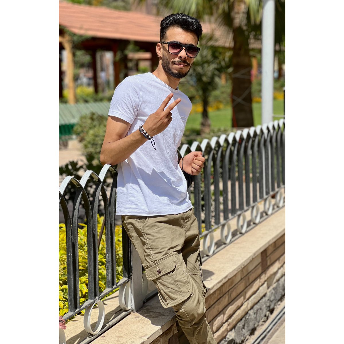 Abdo_gaberr's tweet photo. لفي لفه ساعه وارجعيلي وعد مني تيجي ترقصيلي ✌🏻🤍 https://t.co/0zho3fDhmg