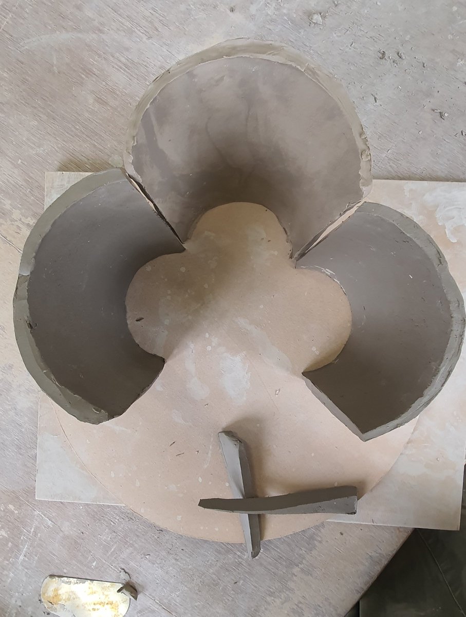 NoelFinn6's tweet photo. Some more work to do, this is just the start. 16th century Dutch 🌷 vase is my inspiration... #pottery #slabwork #coilling #pinchwork #throwing all in one piece. Testing the skills I've learnt... "don't flirt with complexity" wise words from master Potter. https://t.co/VFjSh58AUP