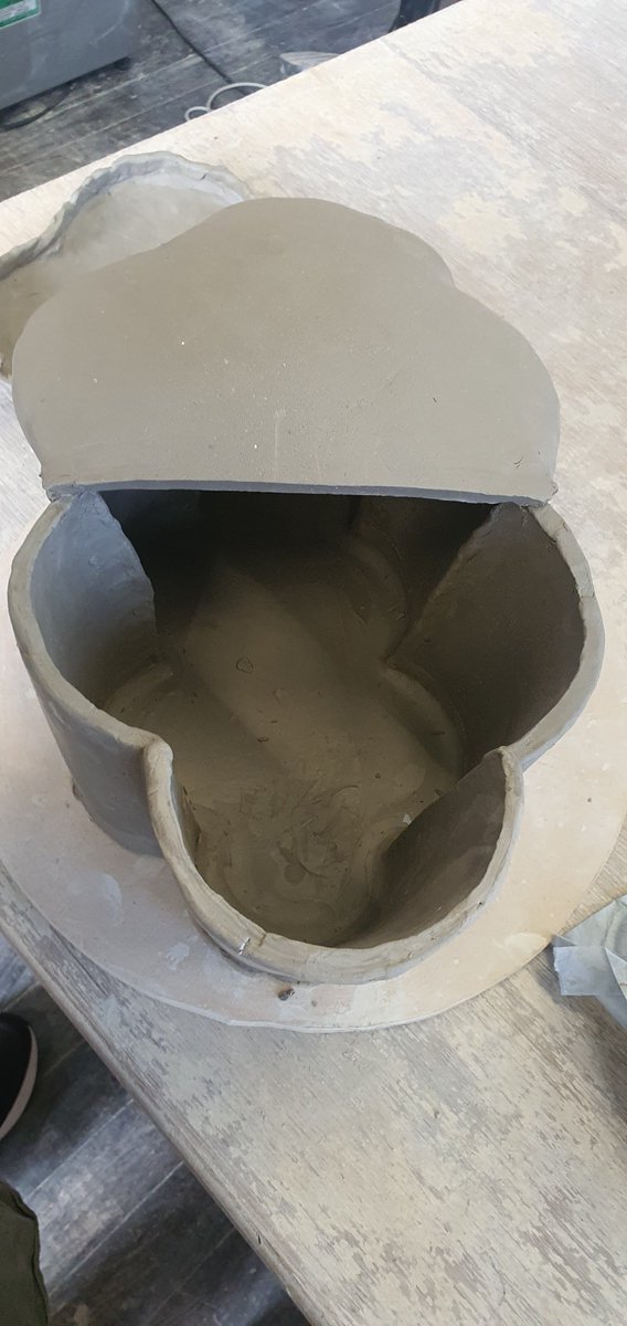 NoelFinn6's tweet photo. Some more work to do, this is just the start. 16th century Dutch 🌷 vase is my inspiration... #pottery #slabwork #coilling #pinchwork #throwing all in one piece. Testing the skills I've learnt... "don't flirt with complexity" wise words from master Potter. https://t.co/VFjSh58AUP