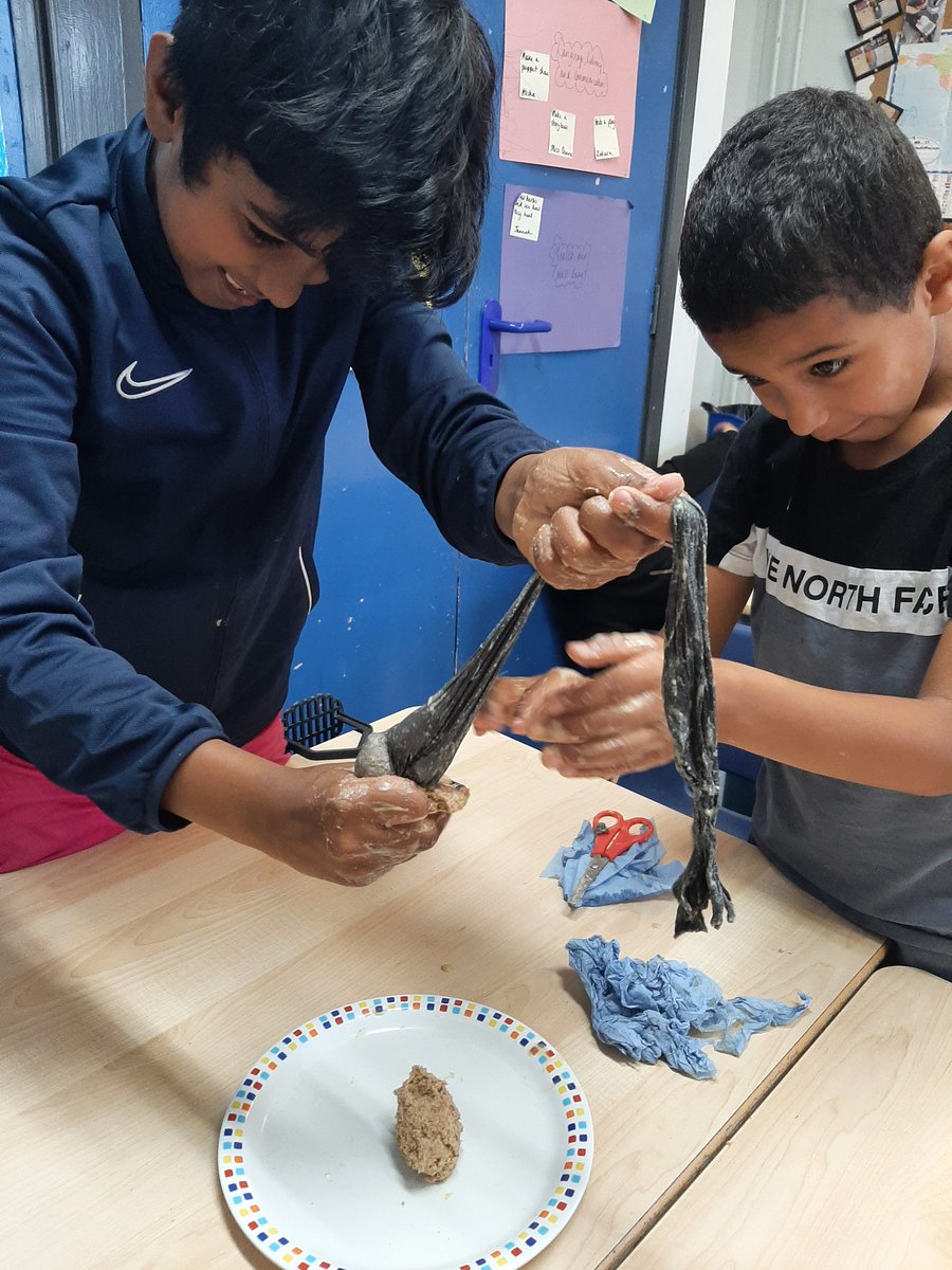 MsDunne24's tweet photo. We learned lots of things at the Yucky You show yesterday and made our own digestive system model today! 💩 @Techniquest https://t.co/RWDJLLEK7k