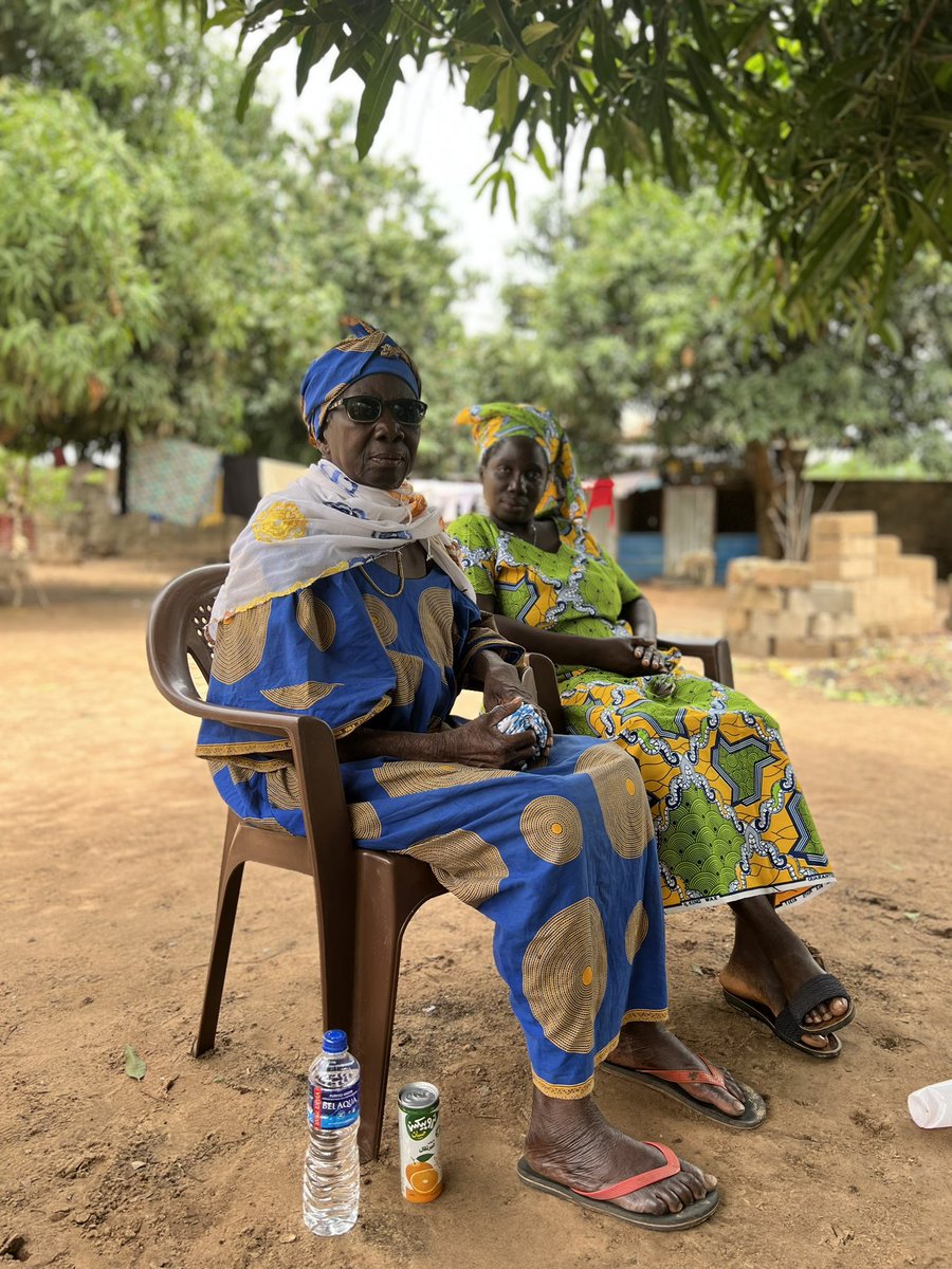 WomenInLiberat1's tweet photo. This is the Bass family in #Makumbaya. This mother and daughter who attended our listening circle are victims of #Jammeh’s witch hunt. They told us they fear prosecuting #Jammeh in #Gambia as that will expose victims to potential risk of being harm. https://t.co/3Vj1RYjocQ