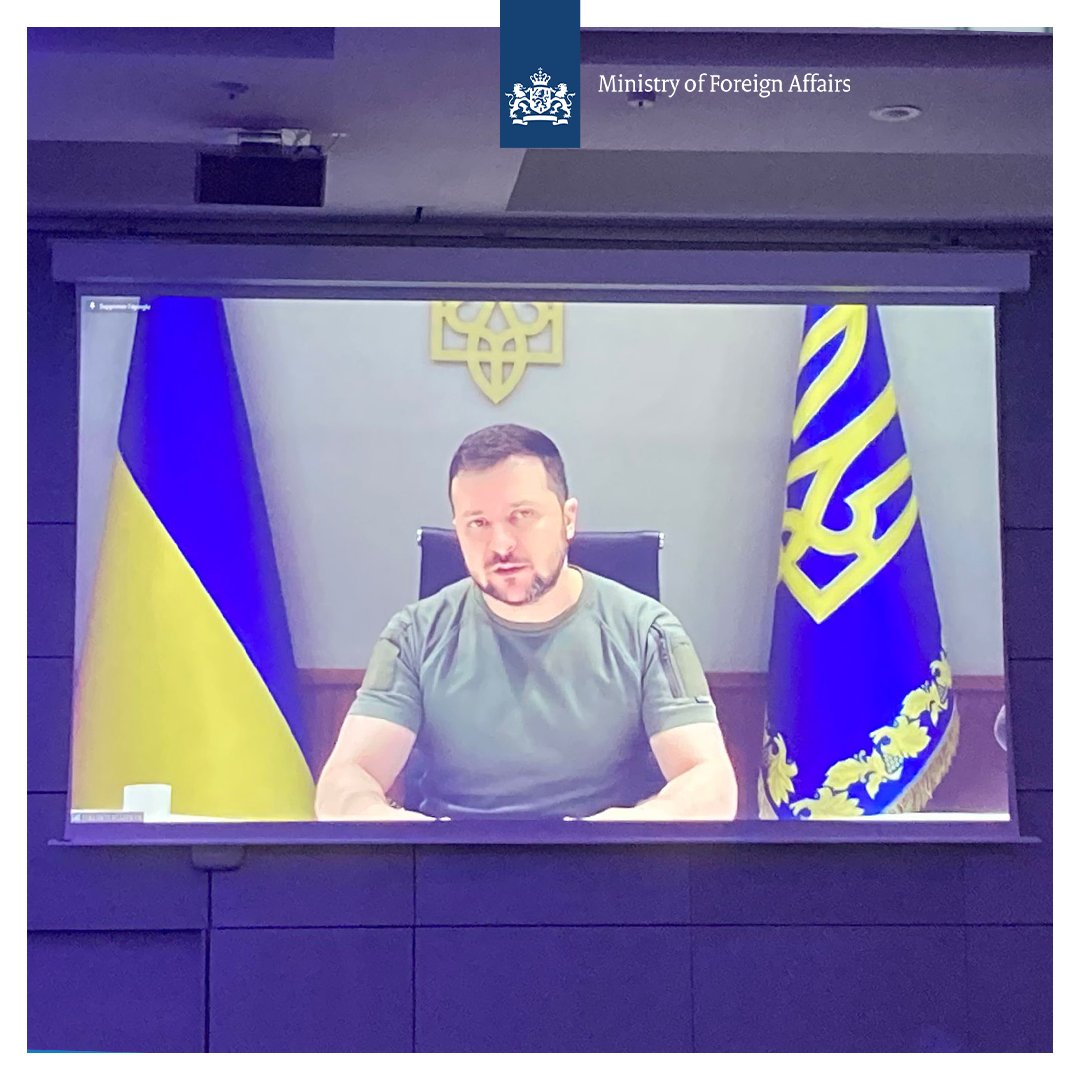 Compelling speech from President <a href="/ZelenskyyUa/">Volodymyr Zelenskyy / Володимир Зеленський</a> at the #OECDMinisterial in Paris. Ukraine is at the top of the agenda. We are discussing different ways to offer support: humanitarian &amp; financial aid and help with the reconstruction. All <a href="/OECD/">OECD ➡️ Better Policies for Better Lives</a> countries stand firmly behind Ukraine.