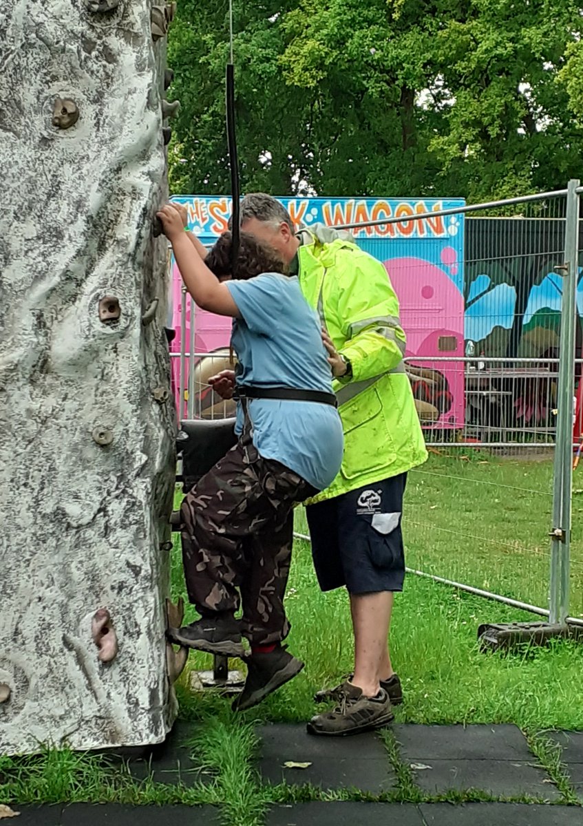 6S Ms Scotchbrook tweet media