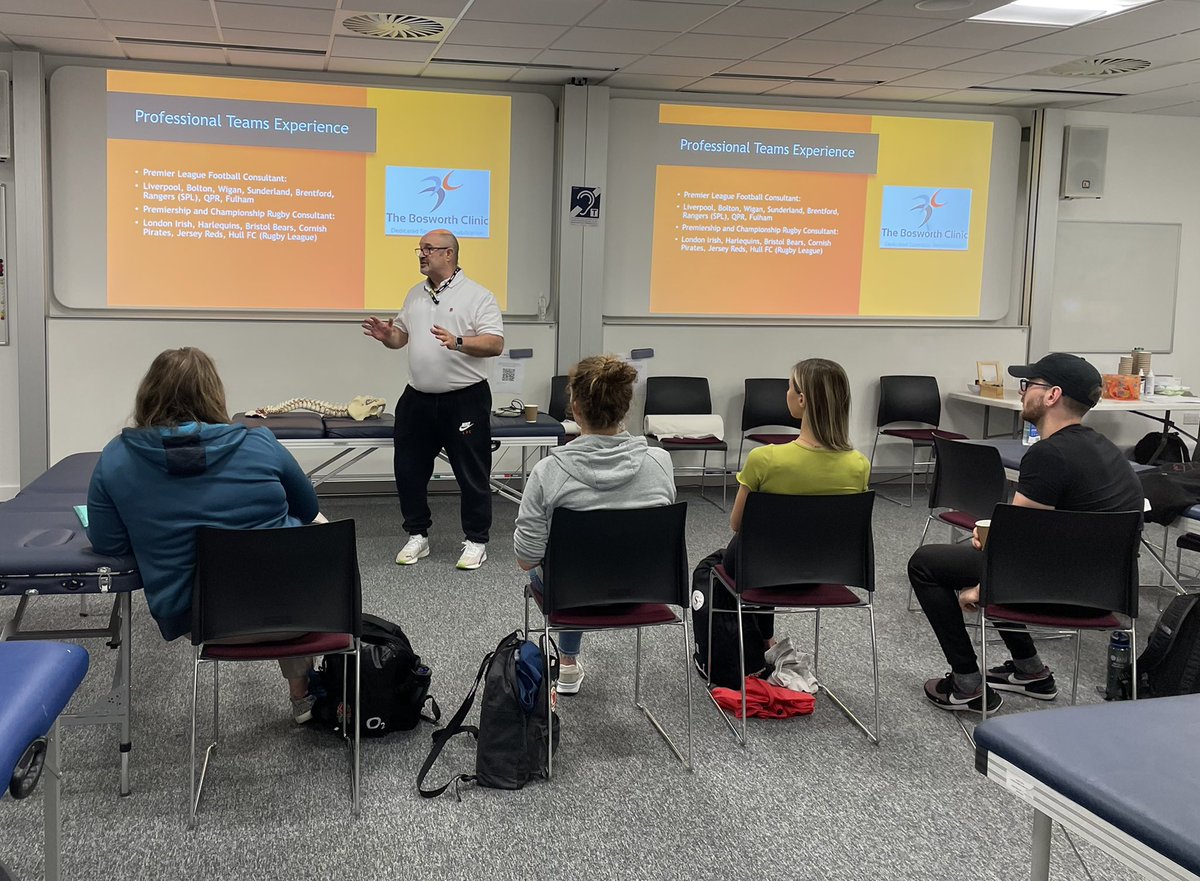 BathSEM_SPY's tweet photo. An awesome morning with Gordon Bosworth from @bosworthclinic challenging our thinking and sharing knowledge gems regarding LL assessment and management 🤔💭🦵🏼 #sportsphysio #MSc #knowledge #challengethinking #alwayslearning https://t.co/8pP8oREUde