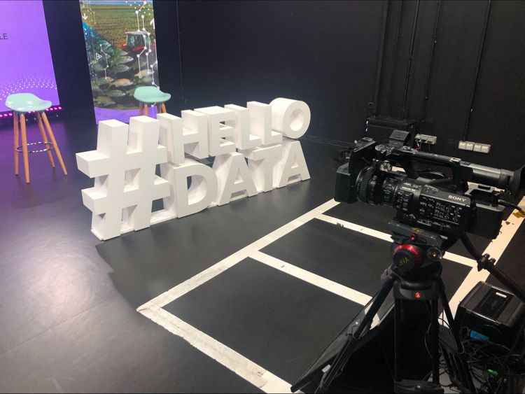 antenneparis's tweet photo. 🎯Ce 7 Juin, L’ANTENNE a accueilli #hellodata de @SASFrance.

🌐2h de #live autour du #lien entre #ESG et #Data: la recette pour une croissance #responsable !

Merci à @BrainsonicParis et @SASFrance pour votre confiance !

#antenneparis #event #evenementhybride #thierrymarx https://t.co/lT80GwKdHr