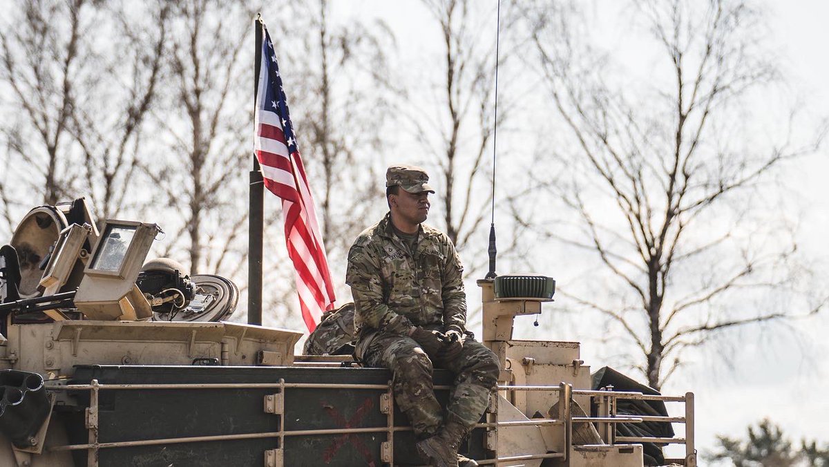 burts_knights's tweet photo. #Soldiers of 3-66 AR completed Tank Crew Certification with a Top Tank Score of 991 demonstrating their lethality delivering direct fire precision, tactical, and technical proficiency on their weapon systems. 📸 1LT Matt Fennell #bigredone #WeAreNATO #Burtsknights #DevilBrigade https://t.co/vJTbBkLii5