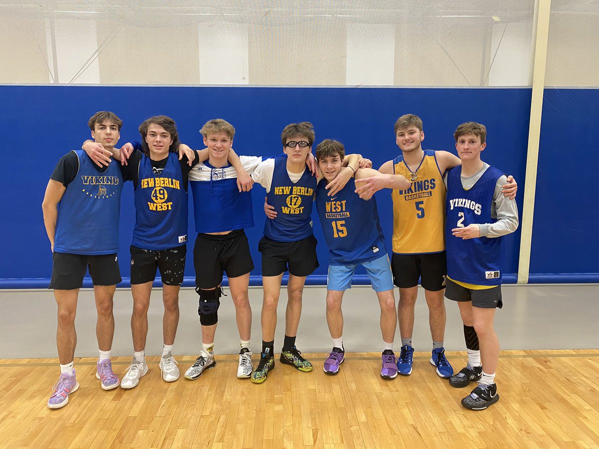 Congratulations to this group on the last day of High School. Been a great 4 years and forever Vikings 

@joshua_riegler <a href="/NoahDaniels03/">Noah Daniels</a> <a href="/heuer_jack/">Jack Heuer</a> <a href="/SusekSam/">Sam Susek</a> <a href="/Trenton21279521/">Trenton Thompson</a> <a href="/AdamKelnhofer/">Adam</a> Ian