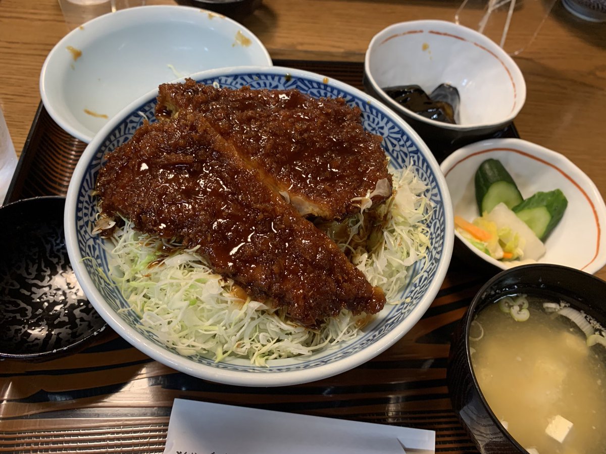 azisa125's tweet photo. あてもなく数人で旅行中、最終日は関東方面へ https://t.co/kzawywJKrl