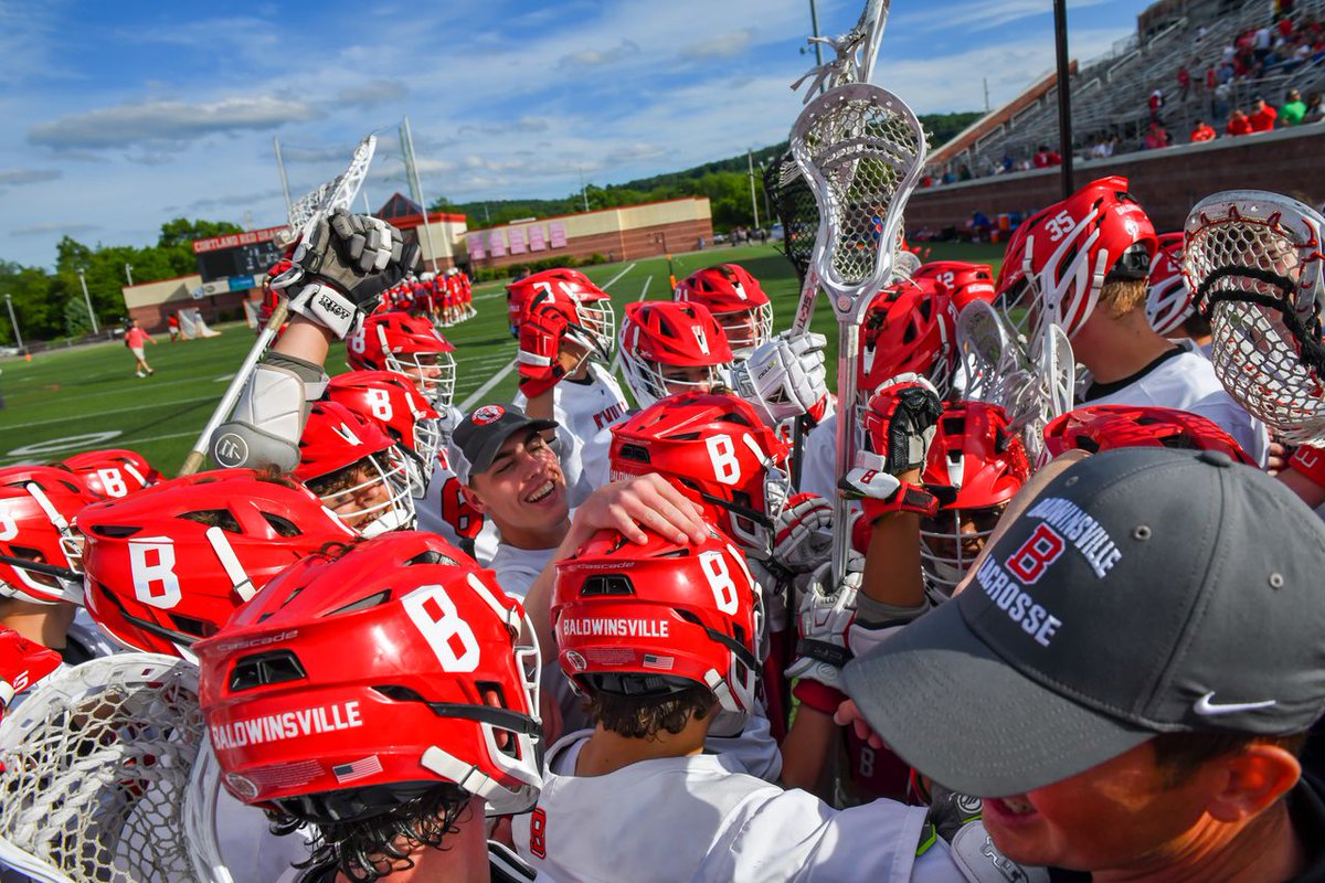 NY HS BOYS: NY HS Boys State Semifinals. As expected, yesterday, all the favored teams won.

Yesterday
1Cold Spring Harbor#48 – 7#12Briarcliff
2Garden City#5...

Saturday
1Baldwinsville#6vs#7Northport
2Canandaigua#17...

fanlax.com/2022/06/09/ny-…