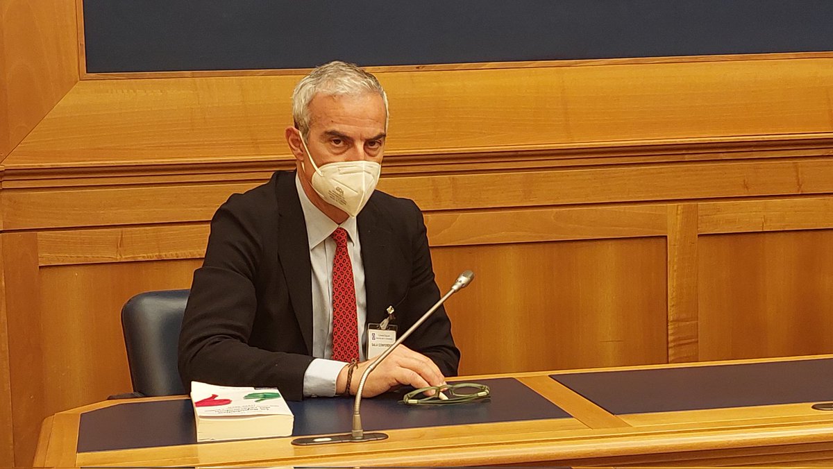 A <a href="/Montecitorio/">Camera dei deputati</a> la presentazione del libro di Andrea Morrone dal titolo "La Repubblica dei Referendum" <a href="/RadioRadicale/">Radio Radicale</a> <a href="/StefanoCeccanti/">StefanoCeccanti</a> <a href="/riccardomagi/">Riccardo Magi</a> <a href="/GiuliaSarti86/">Giulia Sarti</a>