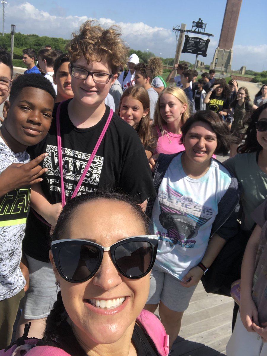 Mrs. Minicus tweet media