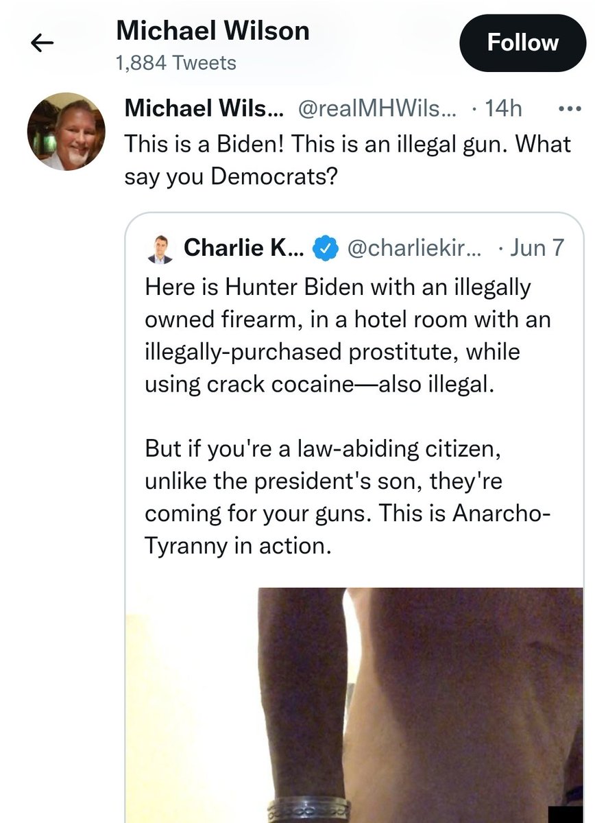 noesecarino's tweet photo. Oh I see

Convince me this wasn't an excuse to tweet Hunter Biden's naked body 🥵🥵🥵https://t.co/GcwS0vFATk https://t.co/QTCTprObdb