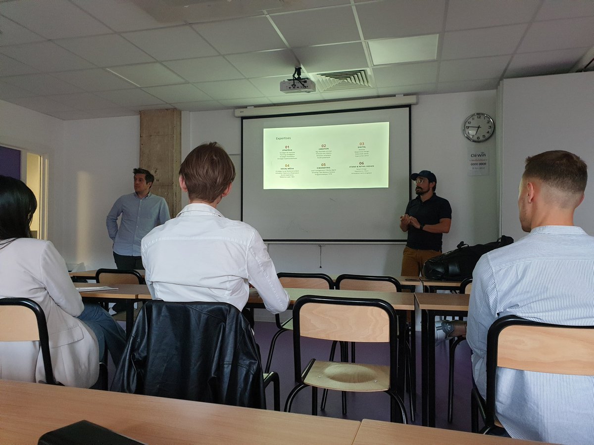 En route pour notre 1er #DiscoveryDay chez <a href="/MS_Strasbourg/">MediaSchool Strasbourg</a> 🤩
#écoledecommunication
#Novembre #Infra