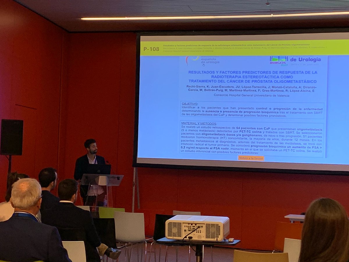 Rechi_k21's tweet photo. Un placer poder presentar nuestros resultados del tratamiento con SBRT en pacientes con CaP oligometastásico junto a @chimojuan en el #AEU22 https://t.co/grzNpHGY6F