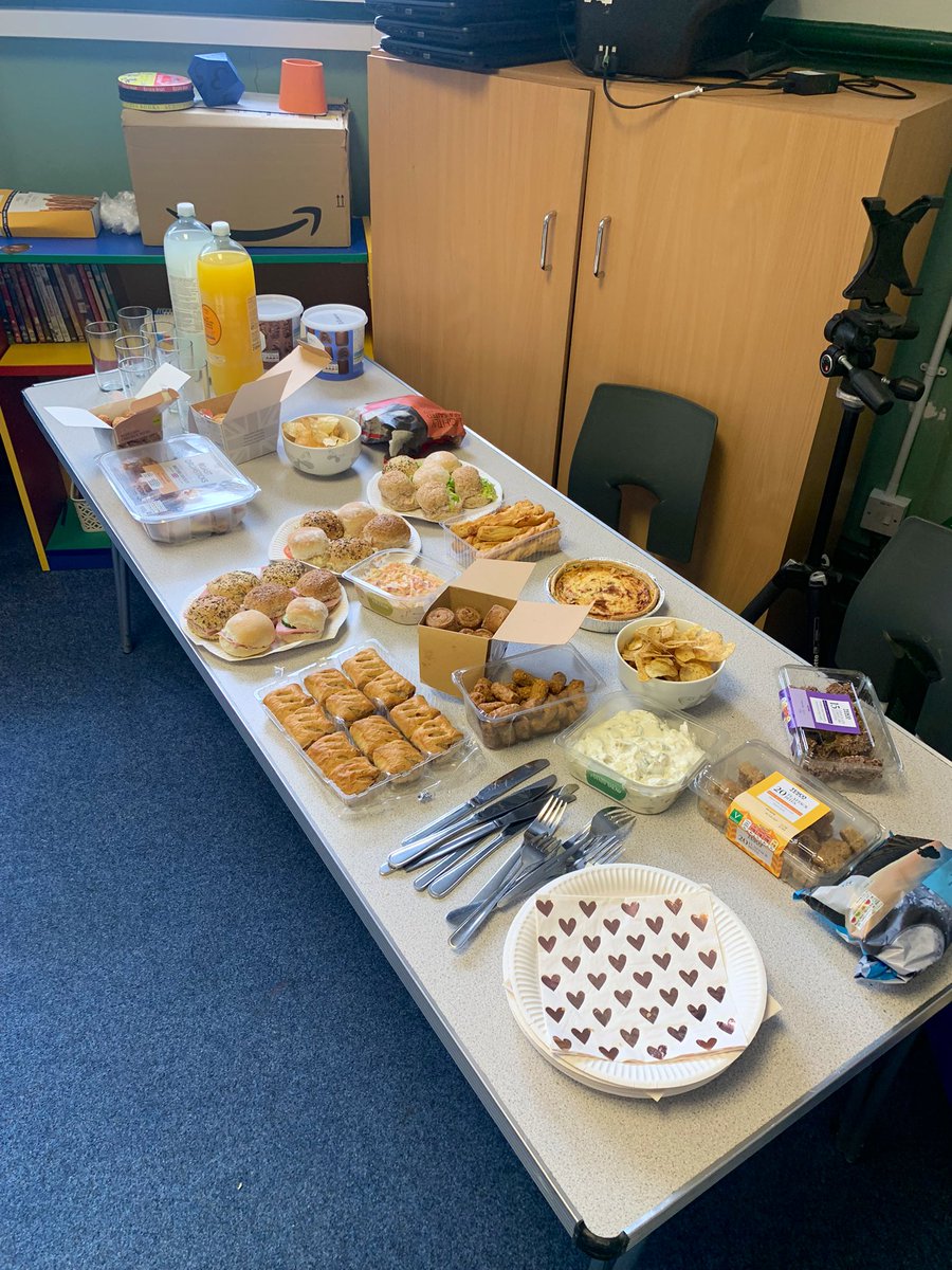 CStaffordEP's tweet photo. An emotional day saying goodbye to my lovely SENCo cluster group, who surprised me with a farewell lunch and flowers 🥺. A special end to a very lovely final placement year 🥰 https://t.co/cLSdnJCrJR