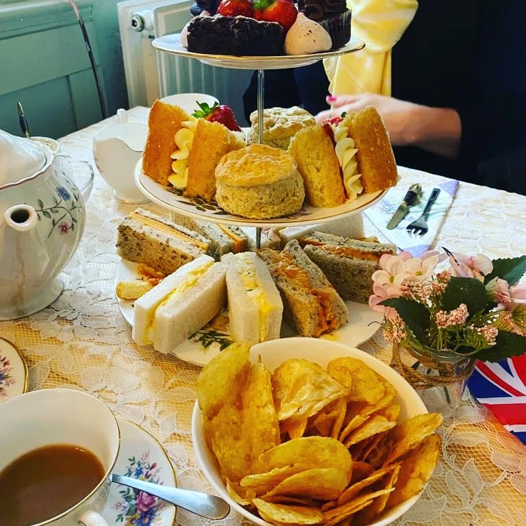 MPJWolfie's tweet photo. Anyone stuck for fathers day treat, why don't you book an afternoon tea at the Windsor lodge tea room daventry.. afternoon tea proper tea cups and saucers and tea pots. https://t.co/NyA0R1a42l