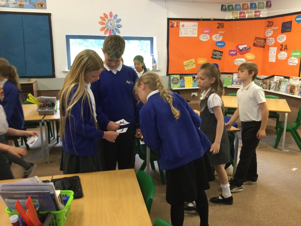 WillowGreenAcad's tweet photo. In Science, Year 4 have been sorting animals into their different groups ; mammals, reptiles, amphibians, birds and fish. They were very tricky to sort, but we worked as a team to successfully put them all into their correct groups.
#WGAscience
#Deltasciencelab
@priscigeeks https://t.co/hytpj7EoTr