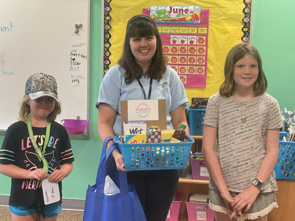 Kelsey Tunstall (@kd_tunstall) on Twitter photo Congratulations to @MsArnoneTCE for winning the Wake Ed Partnership award for TCE. Your hard work and dedication doesn’t go unnoticed🍏🐸🎊<a href="/TurnerCreekES/">Turner Creek Elementary</a> <a href="/KristinKSmall/">Kristin Small</a> @jen_hawkins4 <a href="/wakeedpa/">WakeEd PARTNERSHIP</a> Congratulations to @MsArnoneTCE for winning the Wake Ed Partnership award for TCE. Your hard work and dedication doesn’t go unnoticed🍏🐸🎊<a href="/TurnerCreekES/">Turner Creek Elementary</a> <a href="/KristinKSmall/">Kristin Small</a> @jen_hawkins4 <a href="/wakeedpa/">WakeEd PARTNERSHIP</a>