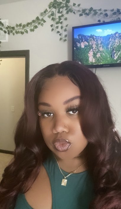 c_cayla609's tweet photo. Balloons on my page or whateva 🤭🥰 https://t.co/0WbwBUcnw5