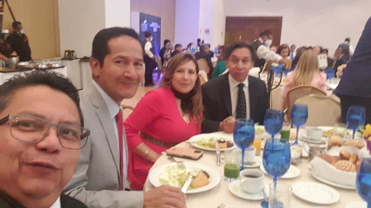 Queremos agradecer a la Entidad Mexicana de Acreditación, AC. Por invitarnos al evento realizado el día de hoy jueves 09 de Junio de 2022 en el marco del "Dia Mundial de la Acreditación". 
Contando con la presencia del Ing. Mario Rivero, Ing. Rogelio Vázquez, Ing. Bulmaro Sánchez