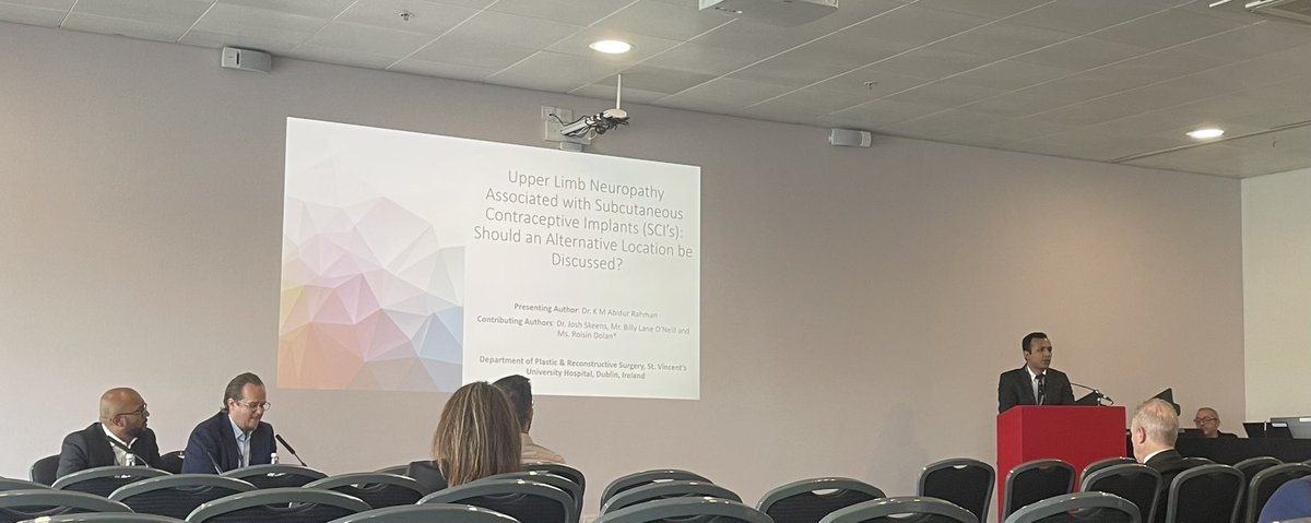 Well done Abidur representing <a href="/PlasticSvuh/">SVUH Plastic & Reconstructive Surgery Research</a> presenting two presentations at <a href="/IFSSHand/">IFSSH</a> conference 👏🏼💫