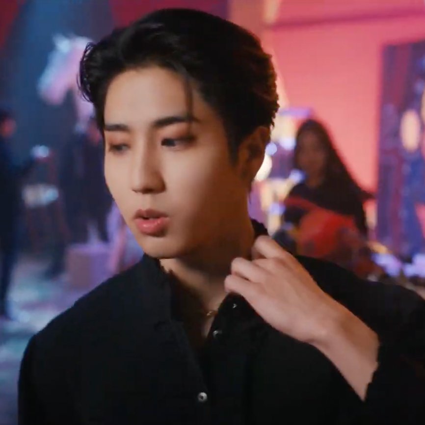 shaymara26's tweet photo. SEM PALAVRAS PRA ESSE HAN JISUNG AQUI, MEU DEUS
Eles estão perfeitos 

CIRCUS BY STRAY KIDS
#CIRCUSOutNow
#SKZ_CIRCUS
#スキズCIRCUSが発売
#StrayKids @Stray_Kids https://t.co/lluikc8JgZ
