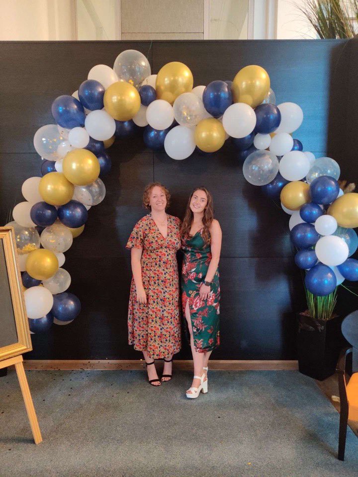 iemeryPhysio's tweet image. Thanks to everyone that came to the physio ball. Hope everyone had a great night and thank you to @ameliabphysio for helping with planning 😁😁😁 couldn’t ask for a better coorganiser. And @sjryan15 for helping us 😄 @BrightPhysios