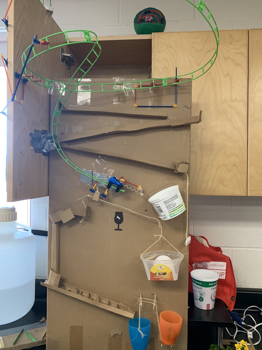 Rube goldberg’s for our CPT! Less than 1 week until these creations are done👏🏻 Stay tuned to see our very own “Reuben” Goldberg… yes it’s exactly as it sounds ;)