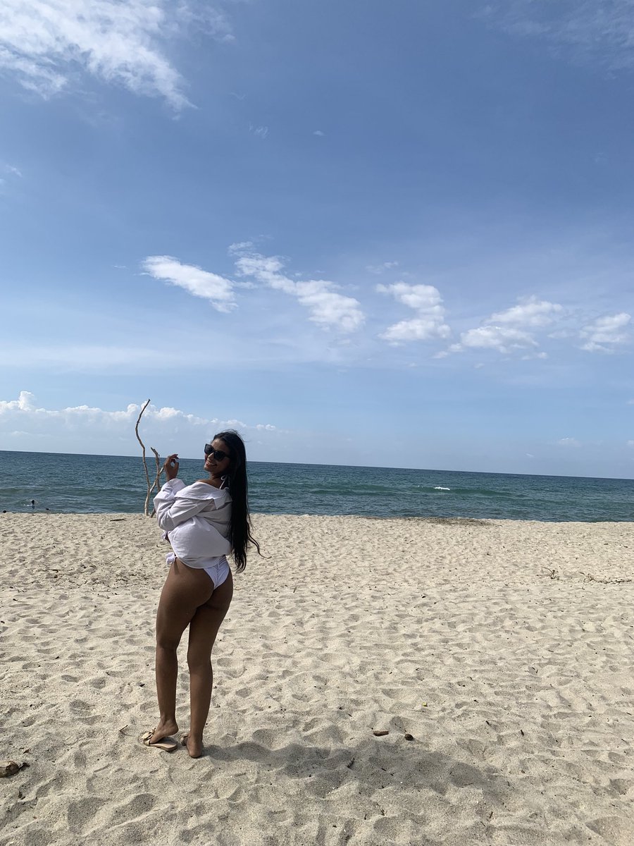 AnCabana's tweet photo. ¿Tú dime donde estás?🎶 https://t.co/JuT8z4Pt1f
