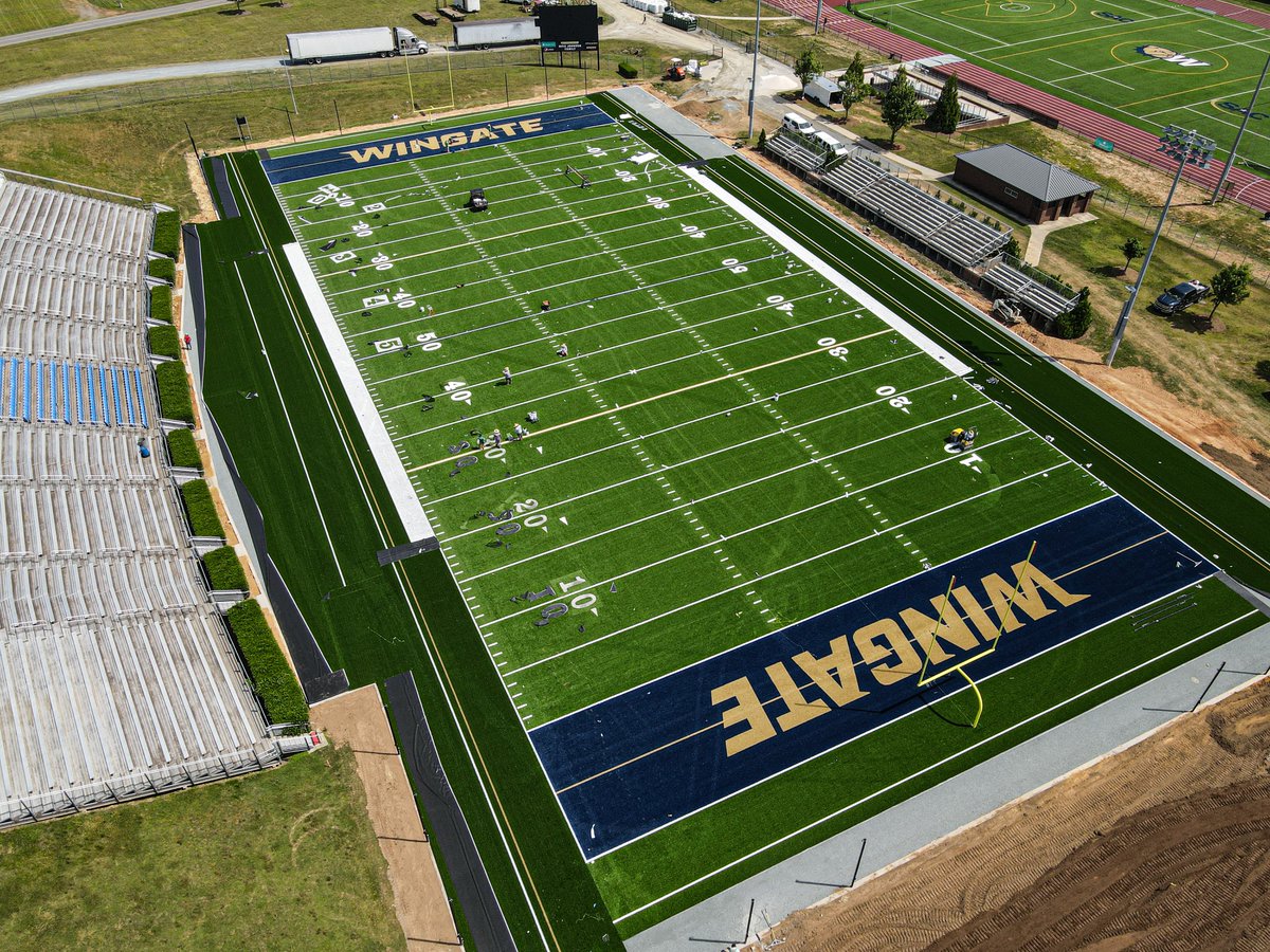 👀🏈🥍

<a href="/WingateFb/">Wingate Bulldogs Football</a> 
<a href="/WingateLacrosse/">Wingate Lacrosse</a> 
<a href="/Wingate_WLax/">Wingate Women’s Lacrosse</a> 

#OneDog