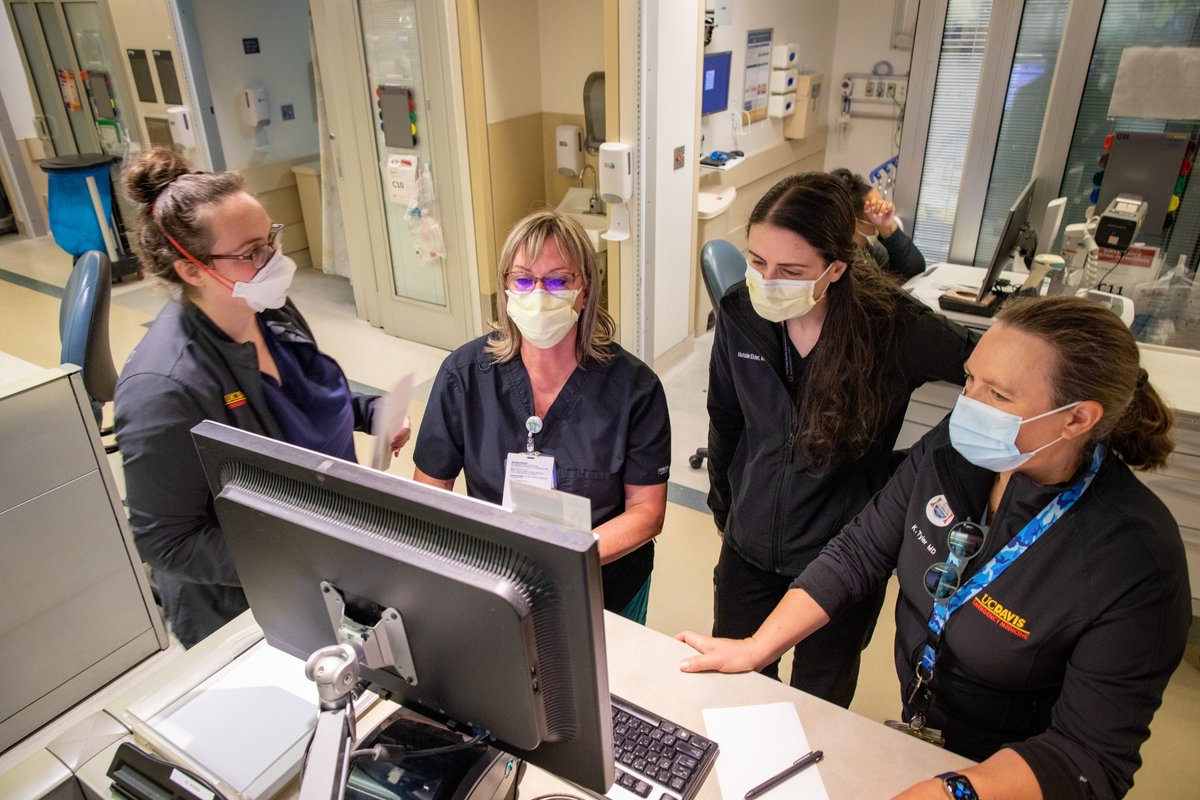 Very excited to announce that our department is a newly accredited Level 1 Geriatric Emergency Department by @ACEPNow. We are 1 of 5 in California and 22 across the nation.

A special thank you to @katren_tyler, our age-friendly ED physician lead and Geri EM fellowship director!