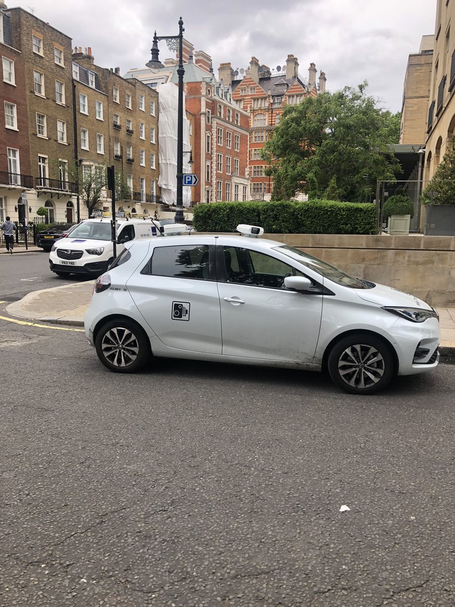 tracethorne's tweet photo. @CityWestminster one of yours giving out tickets whilst illegally parked within ten metres of a junction Wilton place. Now taking a tea break whilst illegally parked https://t.co/s3OayPQBUc