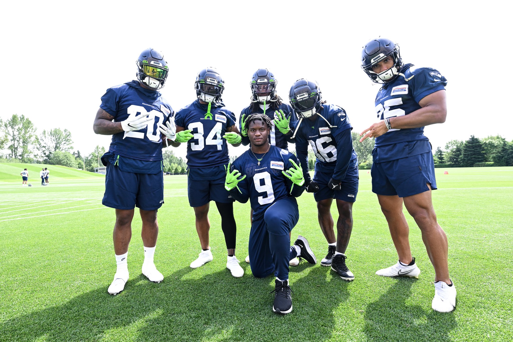 Seattle Seahawks on Twitter "RBs 🤙 https//t.co/Ylg3JGGKI3" / Twitter
