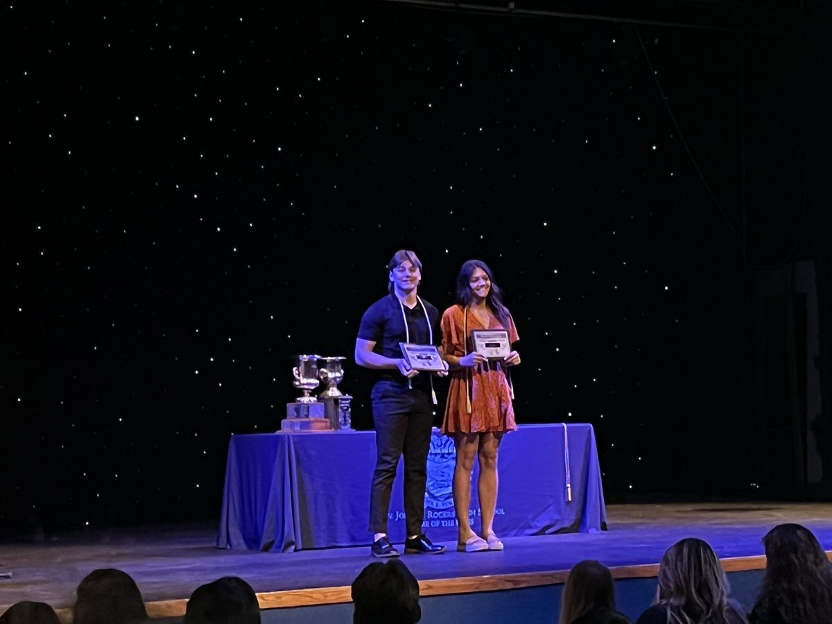 Cambeck24's tweet photo. Graduating with honors and 2022 athlete of the year @CoachOBrienDSU @BlueHawkFB @CoachPStanton @DLineCoachCRAW https://t.co/UtwIfFW9bX