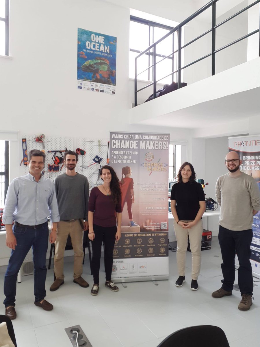 nuclio_pt's tweet photo. 📣No dia 3 de Junho, a equipa do #FatorC visitou o Change Makers! 
Conversaram sobre as possibilidades que o local traz à comunidade, experimentaram a máquina Laser e ainda levaram consigo um brinde Change Makers!🎁
Agradecemos ao Fator C pela visita e todo o apoio!
#ChangeMakers https://t.co/D7bOXdfmqD