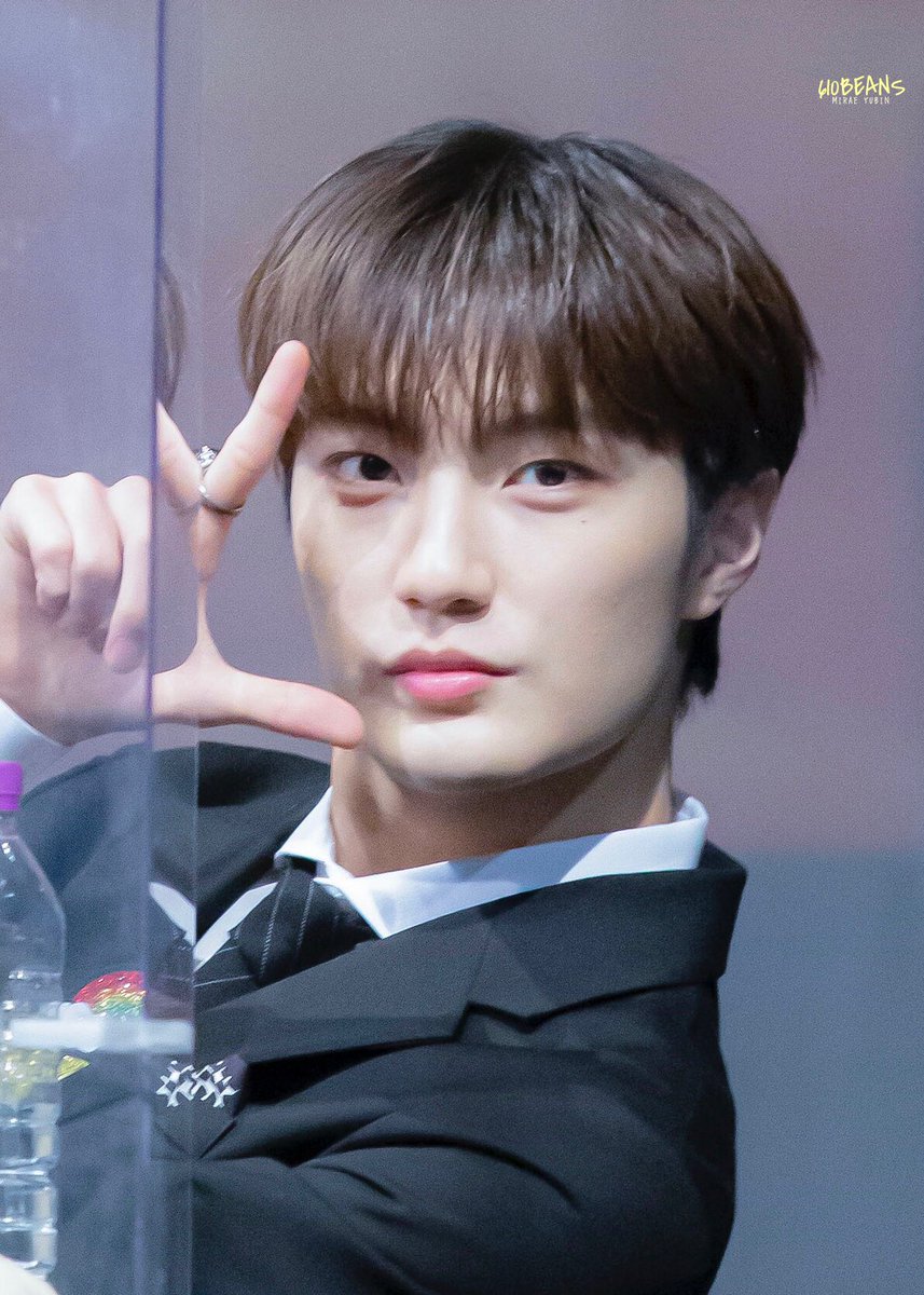 610beans's tweet photo. 𝙸𝚝 𝚠𝚊𝚜 𝚕𝚘𝚟𝚎 𝚊𝚝 𝚏𝚒𝚛𝚜𝚝 𝚜𝚒𝚐𝚑𝚝, 𝚊𝚝 𝚕𝚊𝚜𝚝 𝚜𝚒𝚐𝚑𝚝, 𝚊𝚝 𝚎𝚟𝚎𝚛 𝚊𝚗𝚍 𝚎𝚟𝚎𝚛 𝚜𝚒𝚐𝚑𝚝

#짱유_멋쟁이_귀염탱

#장유빈 #JANGYUBIN #미래소년 #MIRAE
#유빈이_너콩이_짱유단🤍 #HAPPY_YUBIN_DAY🌈
#0610_아가냥자님_생일🐱 https://t.co/y4MJSjB39z