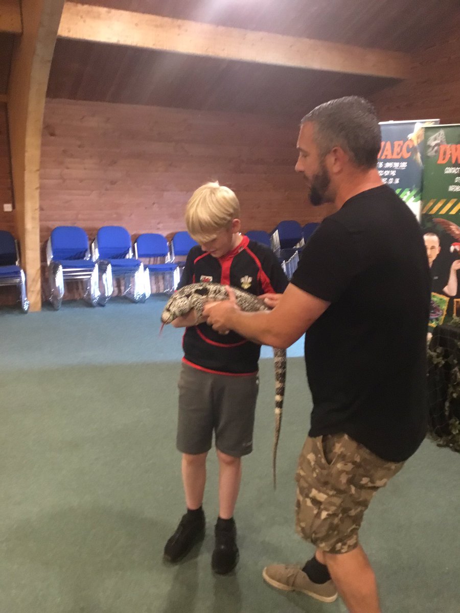 stjosb30school's tweet image. Reptile friends ...