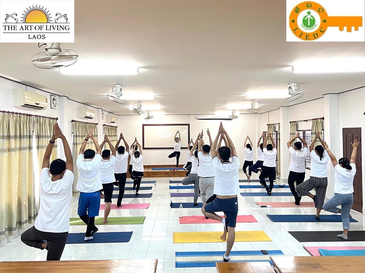 aol_laos's tweet photo. @ArtofLiving teachers in #Laos did curtain raiser event for IDY 2022 with Embassy of India ! #YogaDay  @moayush  @PMOIndia  @SriSri  @DrSJaishankar  #IDY2022  #YogainLaos #artofliving  #AmritMahotsav https://t.co/ylroavpFp6