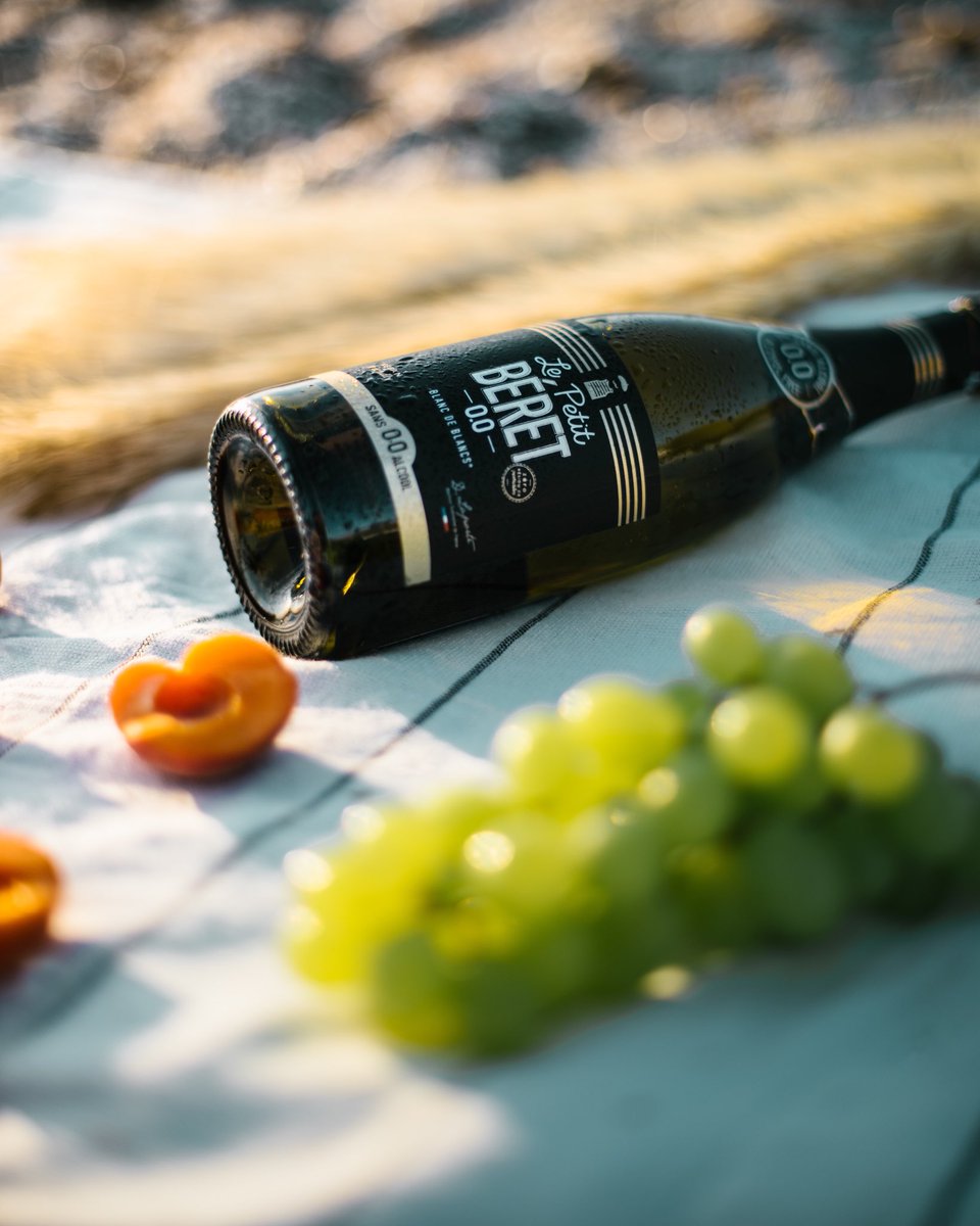 Hello ! 
Votre avis nous intéresse ! 😉
Connaissez-vous notre pétillant Blanc de blancs ? 
Qu’en pensez vous ? 🤔
#sansalcool #alcoholfree #Vegan #local #bio #lepetitberet