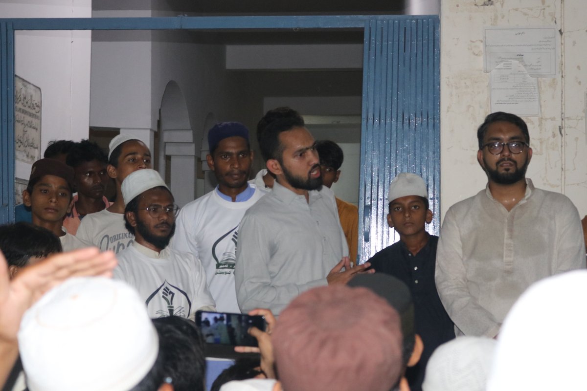 sioindia's tweet photo. SIO UP members welcome National President Br.Salman Ahmad at All UP Cadre Convention. The event will start tomorrow and continue till Sunday at Jamiatul falah, Azamgarh. https://t.co/wuigU4apcI
