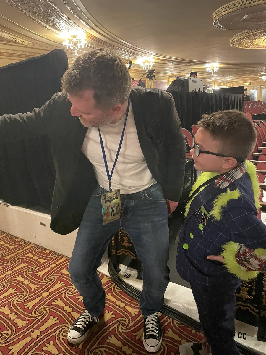 SDanielle89's tweet image. What a night for my @MaskedSingerFOX obsessed eight year old!  He rocked his Thingamajig costume to the show!  Wonderful show, and wonderful people! Memories Made.  @CameronFontana @natashabdnfield @VIPNation #MaskedSinger #MaskedSingerTour #TheMaskedSingerVIP #TheMaskedSinger