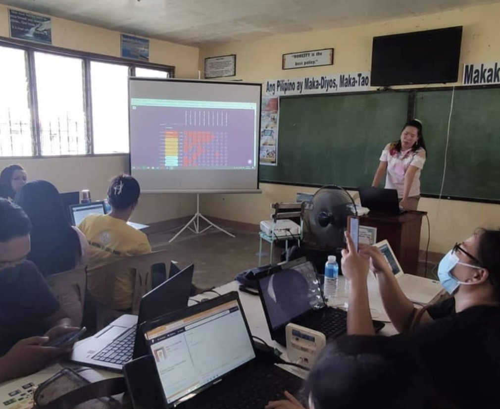 🎉 Today we are celebrating Teacher Cristine T. Rodriguez!

Cristine is one of our Zzish and Quizalize Master Class Teachers in the Philippines and is a real Quizalize-superstar 💜

👉 Want to try Quizalize for yourself? Join today for FREE: loom.ly/CUj5G04