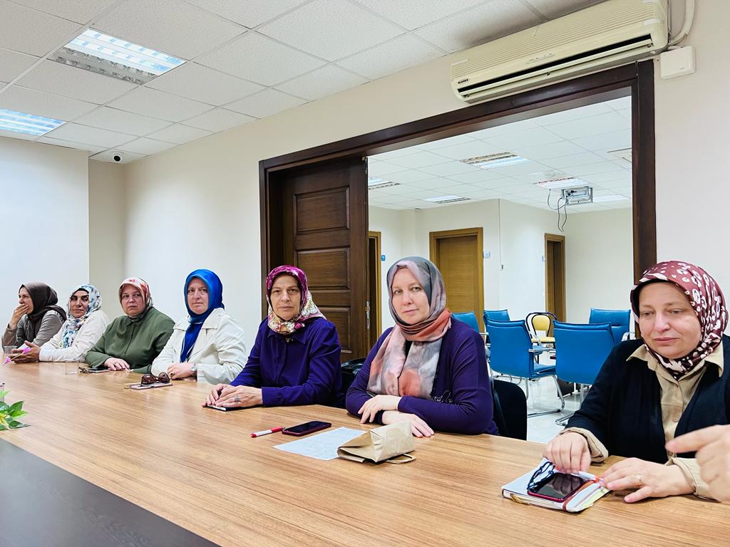akkadingemlik's tweet photo. Başkanımız Sn.Aynur Beki Başkanlığında Haftalık Yönetim Kurulu Toplantımızı Gerçekleştirdik.
#AkKadınBursa
#AkKadınGemlik https://t.co/rjVHkPFpA9