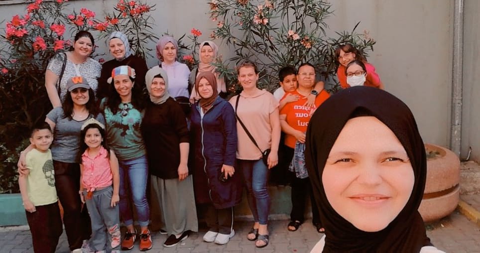 yildiztabyagop's tweet photo. Temel Egitimde 10 Bin Okul Projesi kapsamında Aile Okulu Veli Eğitimimizin son dersini de tamamladık. Katılım sağlayan velilerimize teşekkür ederiz.
@istanbulilmem @memleventyazici @gopmem @YUSUFUZANTI @Gop10binokul https://t.co/d7eEF1o5TW