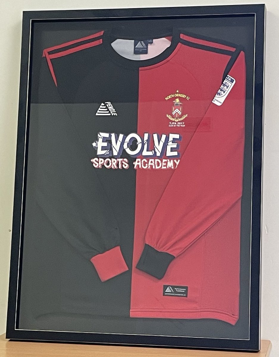 Thank you to the The Art House in Middlesbrough for framing a couple of shirts for us 👏🏻 

<a href="/SPRMens/">South Park Rangers Seniors</a> 
<a href="/northormesbyFC/">North Ormesby FC</a> 

#EvolveSportsAcademy