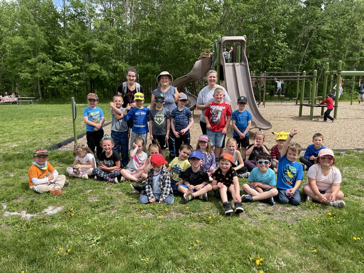 Mundare School tweet media